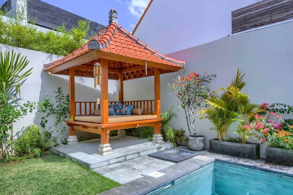 Villa Bendida Private Gateway Central Seminyak