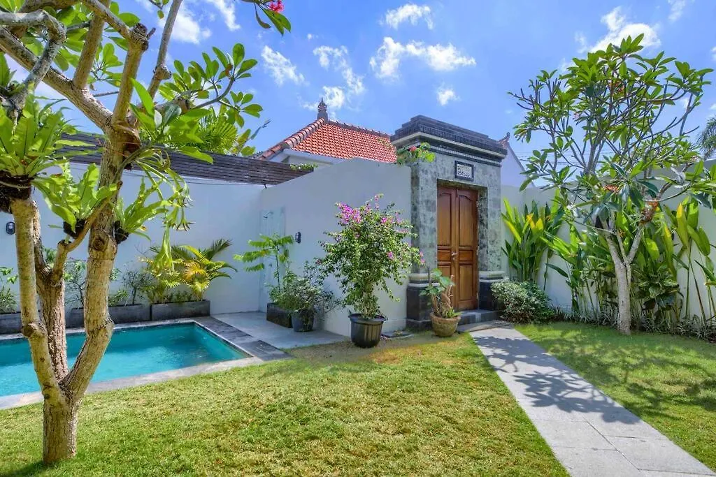 Villa Bendida Private Gateway Central Seminyak
