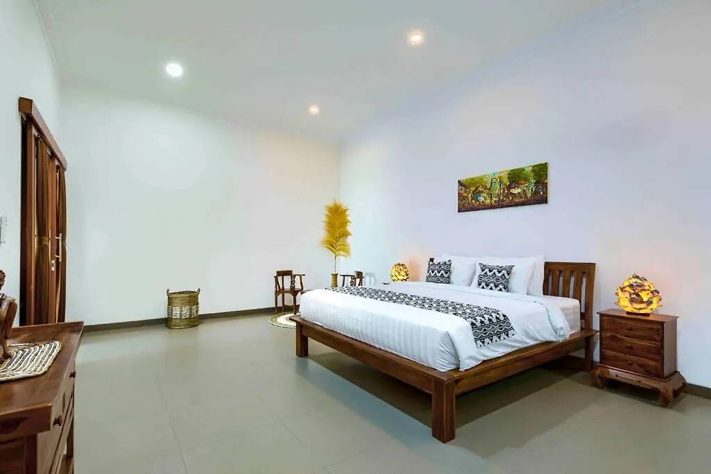 Villa Bendida Private Gateway Central Seminyak Indonesia
